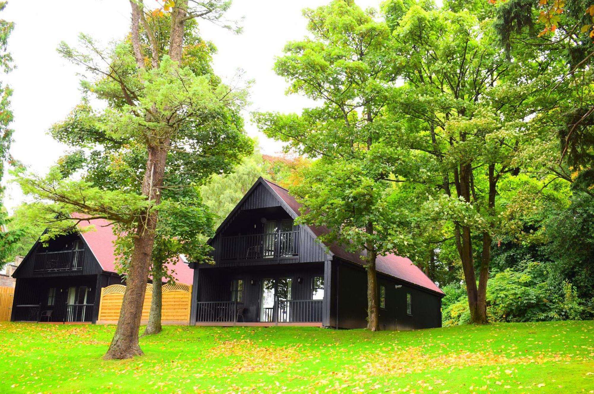 Five-Bedroom House,710083546:JPEG